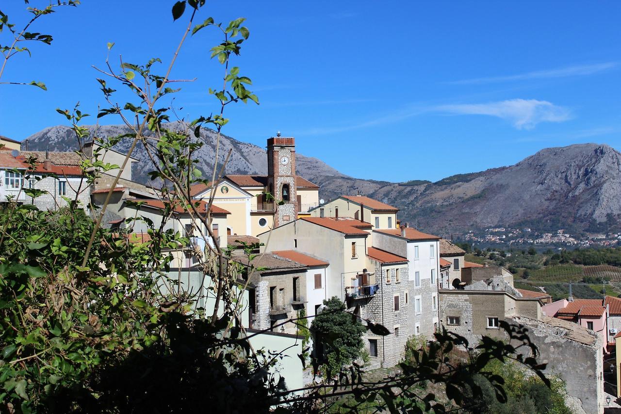 Hotel La Chiazzolla Campoli del Monte Taburno Exterior foto